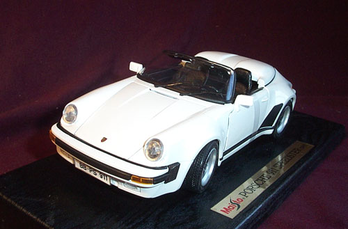 1989 Porsche 911 Speedster - White (Maisto) 1/18
