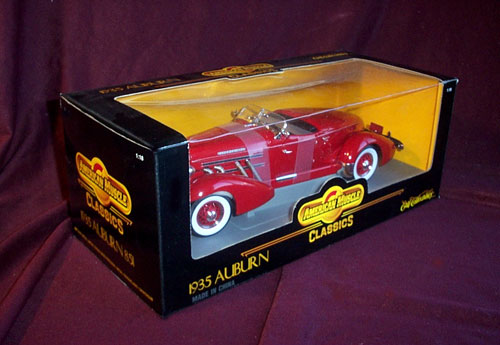1935 Auburn Roadster - Red (Ertl) 1/18