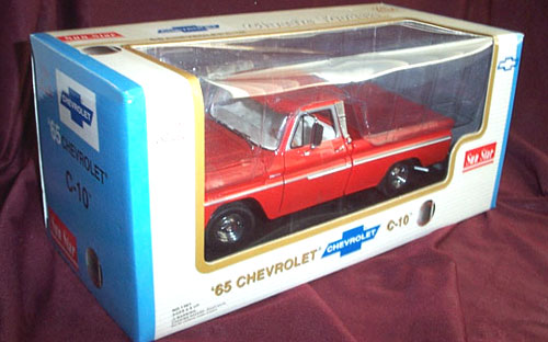 1965 Chevrolet C-10 Pickup - Red (SunStar) 1/18