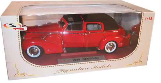 1938 Cadillac Fleetwood V16 - Red (Signature) 1/18
