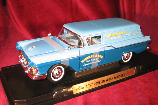 1957 Ford Courier Sedan Delivery - Light Blue (YatMing) 1/18