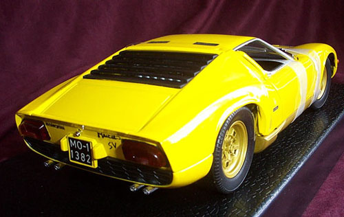 1967 Lamborghini Miura Bertone - Yellow (Anson) 1/18