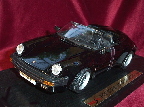 1989 Porsche 911 Speedster - Black (Maisto) 1/18