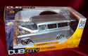 1957 Chevy Suburban - Silver (DUB City) 1/24