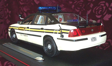 2000 Chevy Impala Tennessee State Trooper (Maisto) 1/18