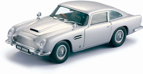 1963 Aston Martin DB5 - James Bond Silver (SunStar) 1/18