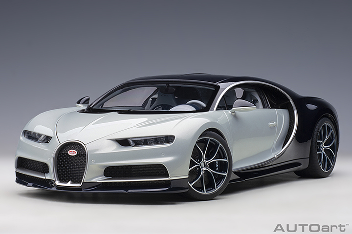2017 Bugatti Chiron - Glacier White/atlantic Blue (AUTOart) 1/12