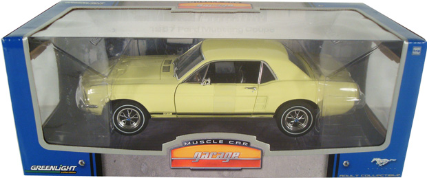 1967 Ford Mustang GT - Springtime Yellow (Greenlight Collectibles) 1/18