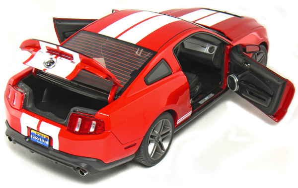 2010 Ford Shelby Mustang GT500 Coupe - Torch Red (Greenlight) 1/18 12816
