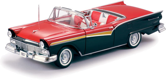 1957 Ford Fairlane Skyliner Convertible - Flame Red / Black (Sun Star) 1/18