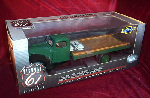 1941 Chevrolet Flatbed - Green (Highway 61) 1/18