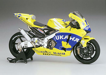 2003 Honda RC211V Pons - Tohru Ukawa (Tamiya) 1/12