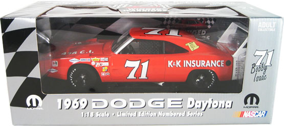 1969 Dodge Daytona Charger #71 Bobby Isaac (MIC) 1/18