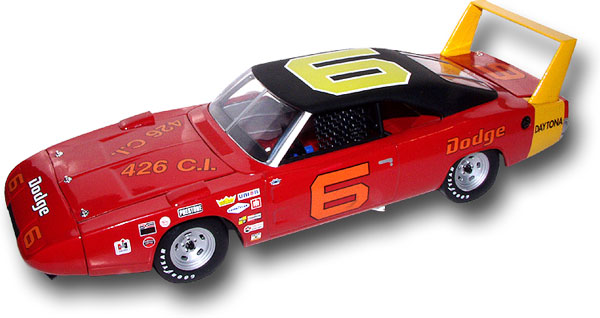 1969 Dodge Daytona Charger #6 Buddy Baker (MIC) 1/18