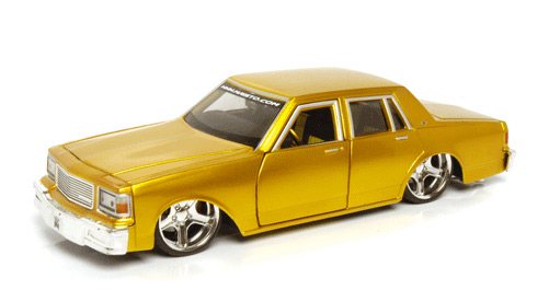 1987 Chevy Caprice - Yellow (Maisto Pro-Rodz) 1/25