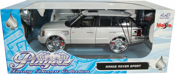 Land Rover Range Rover Sport - White (Maisto Playerz) 1/18