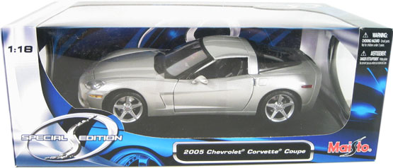 2005 Chevy Corvette C6 Coupe - Silver (Maisto) 1/18
