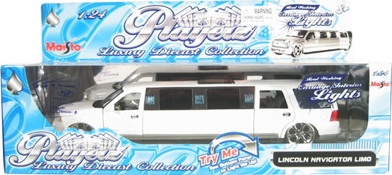 2001 Lincoln Navigator Limousine - White (Maisto Playerz) 1/24