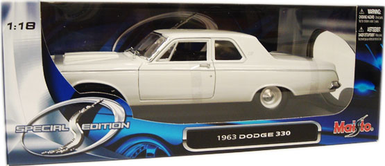 1963 Dodge 330 - White (Maisto) 1/18