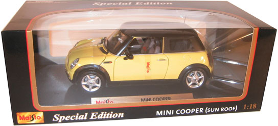 Mini Cooper - Yellow w/ Sunroof (Maisto) 1/18