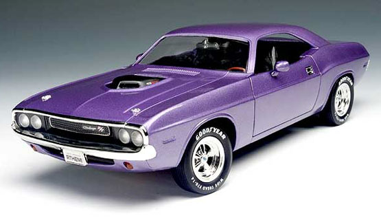 1970 Dodge Challenger R/T 426 Hemi - Plum Crazy - Cragar Timeless Collection (Ertl) 1/18