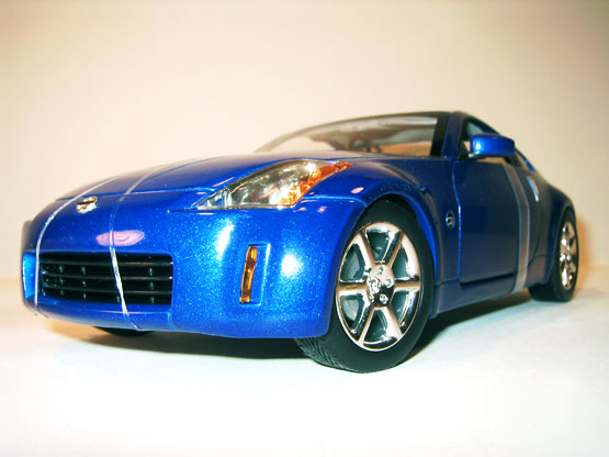 2003 Nissan 350Z - Metallic Blue (Hot Wheels) 1/18