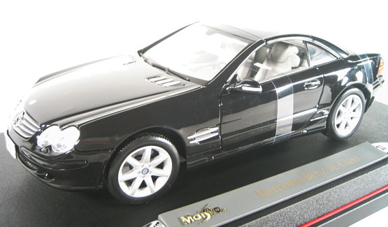 2002 Mercedes-Benz SL-Class - Black (Maisto) 1/18