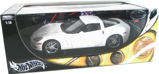 2005 Chevrolet Corvette C6 Coupe - White (Hot Wheels) 1/18