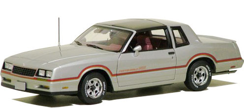 1985 Chevy Monte Carlo SS - Silver (Ertl Authentics) 1/18