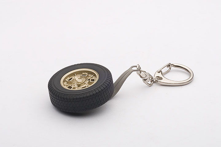Lamborghini Miura Sv Wheel Keychain (AUTOart) 1/18