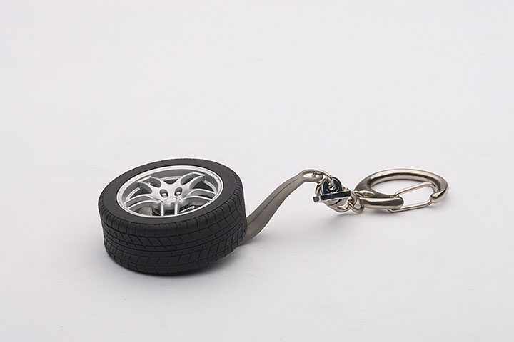 Nissan Skyline Gt-r(r33) Wheel Keychain (AUTOart) 1/18