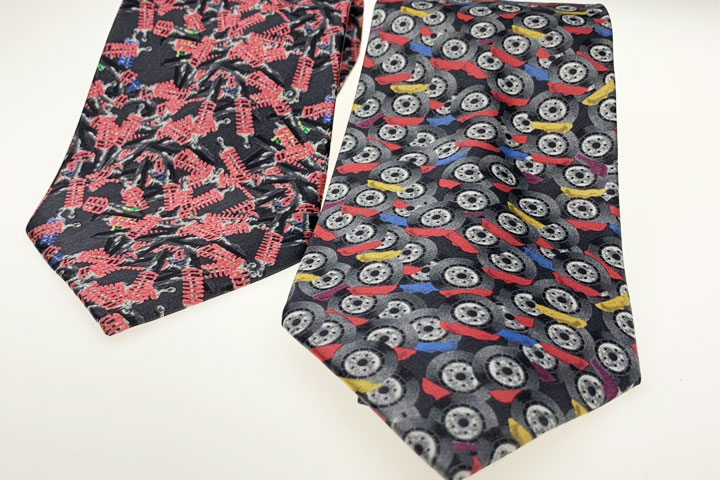 Silk Tie - Brake Disc Pattern (AUTOart) 1/18
