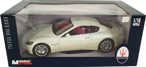 Maserati Gran Turismo - White (Mondo Motors) 1/18