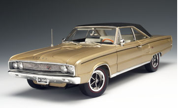 1967 Dodge Coronet R/T 440 - Gold Metallic (Highway 61) 1/18