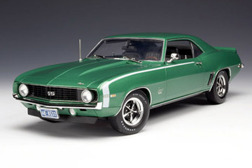 1969 Chevy Camaro SS396 - Rally Green (Highway 61) 1/18