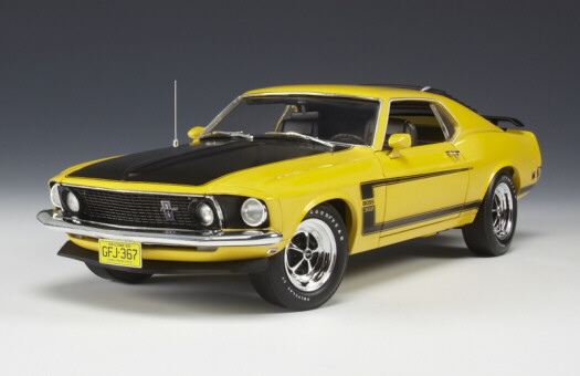1969 Ford Boss 302 Mustang - Bright Yellow (Highway 61) 1/18