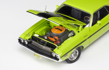 1970 Dodge Challenger R/T - Sublime (Highway 61) 1/24