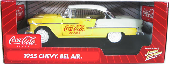 1955 Chevrolet Bel Air - Coca-Cola Delivery (Johnny Lightning) 1/18
