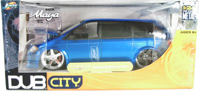 Chrysler Town & Country Minivan - Metallic Blue (DUB City) 1/24