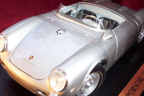 1958 Porsche 550A Spyder (Maisto) 1/18