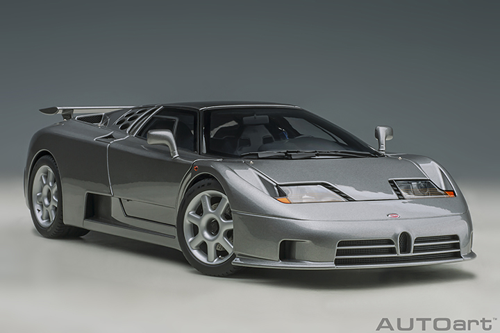 Bugatti EB110 Ss - Grigio Metalizzatto/silver (AUTOart) 1/18