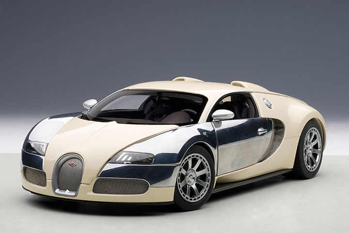Bugatti Veyron L'edition Centenaire (AUTOart) 1/18
