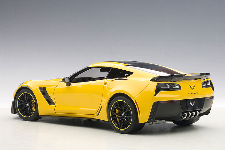 Chevrolet Corvette C7 Z06 C7r Edition (AUTOart) 1/18