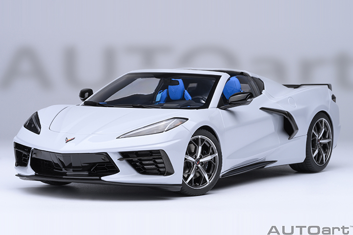 Chevrolet Corvette C8 Stingray Z51 (AUTOart) 1/18