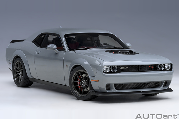 2022 Dodge Challenger R/t Scat Pack Widebody (AUTOart) 1/18