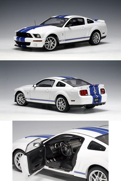 2005 Ford Mustang Shelby Cobra GT500 - White (AUTOart) 1/18