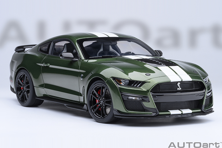 Ford Mustang Shelby GT500 - Eruption Green (AUTOart) 1/18