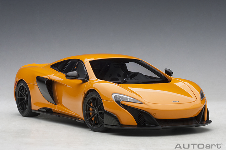 McLaren 675LT - McLaren Orange (AUTOart) 1/18