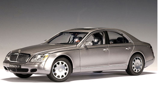 2004 Maybach 57 SWB - Himalayas Grey Middle, Hamalayas Grey Bright Metallic (AUTOart) 1/18