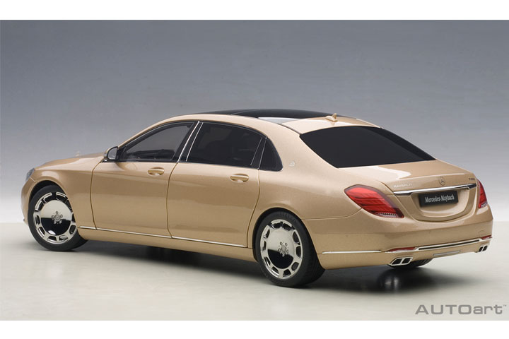 Mercedes-maybach S-klasse - S600)(champagne Gold (AUTOart) 1/18